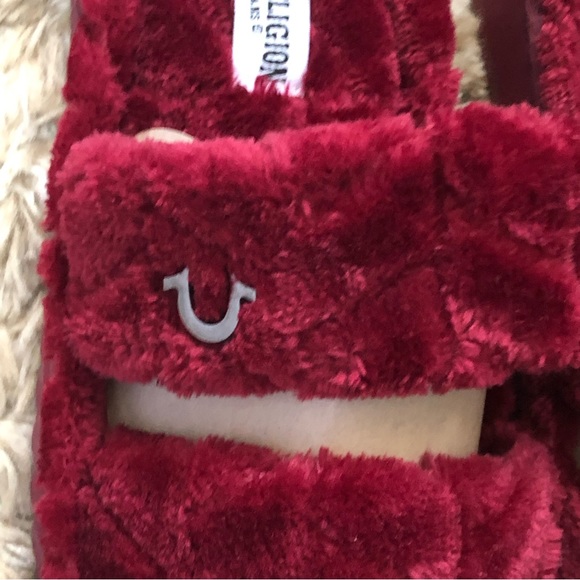 True Religion | Shoes | True Religion Plush Red Faux Fur Ladies Slide ...